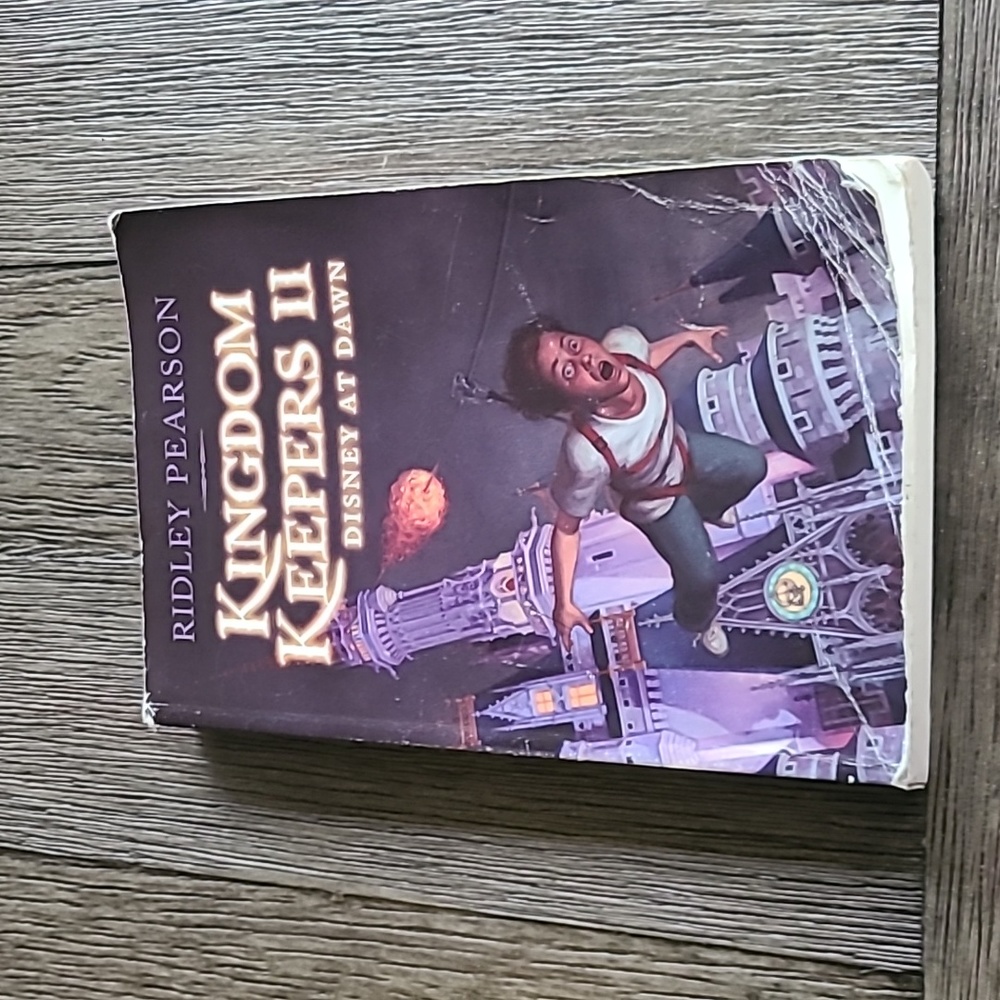 Kingdom Keepers II Disney At Dawn Book